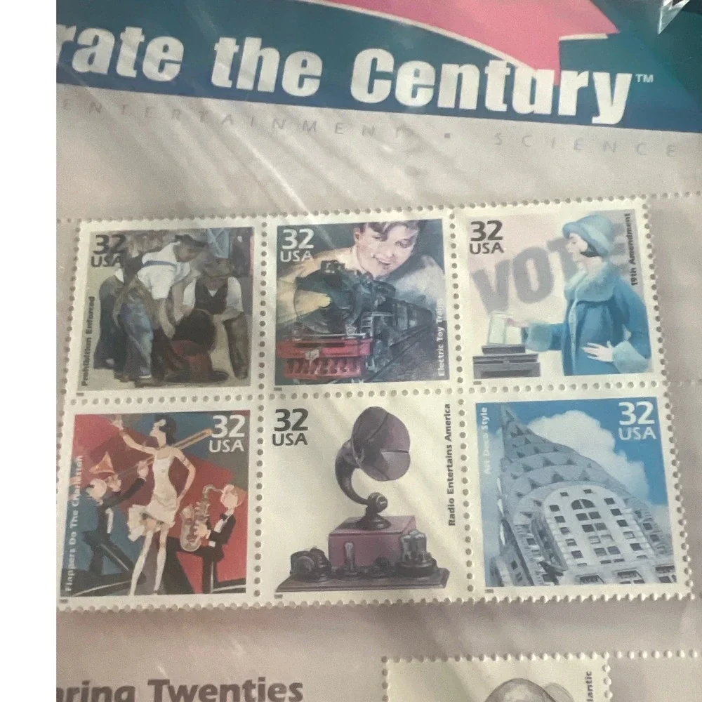 USPS Celebrate the Century 1920s Roaring Twenties 32 Cent‎ Stamp Sheet - 3184